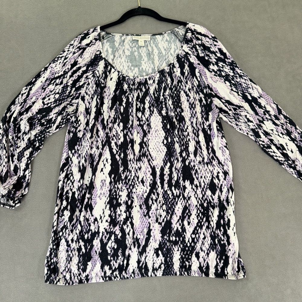Dana Buchman- Women's Purple & Black Rayon Patterned Blouse/Top 3/4 Sleeve- XL